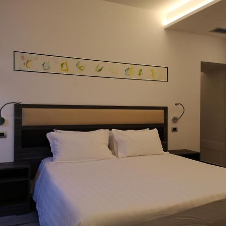 Palazzo Irma - Hotel - B&B Luxury 维博瓦伦蒂亚 外观 照片