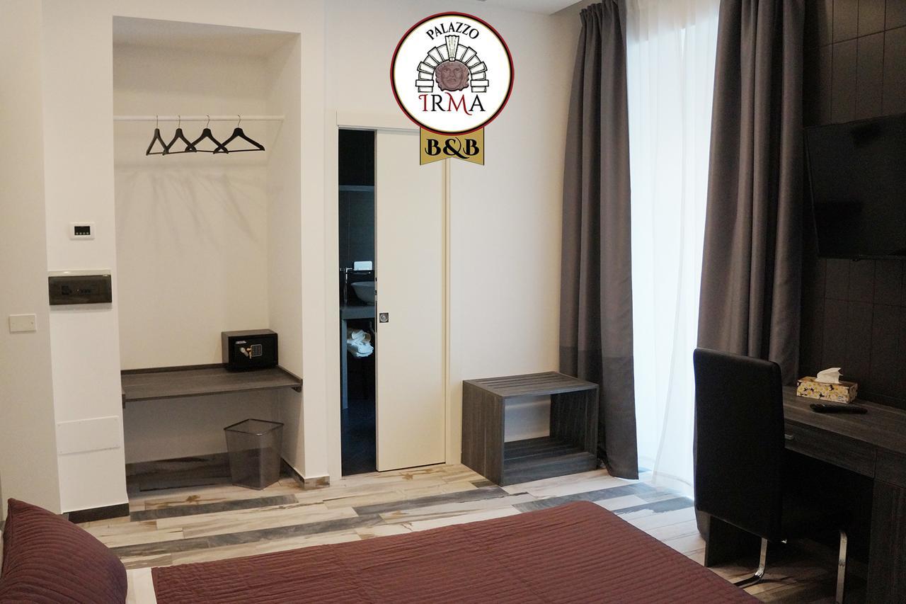 Palazzo Irma - Hotel - B&B Luxury 维博瓦伦蒂亚 外观 照片