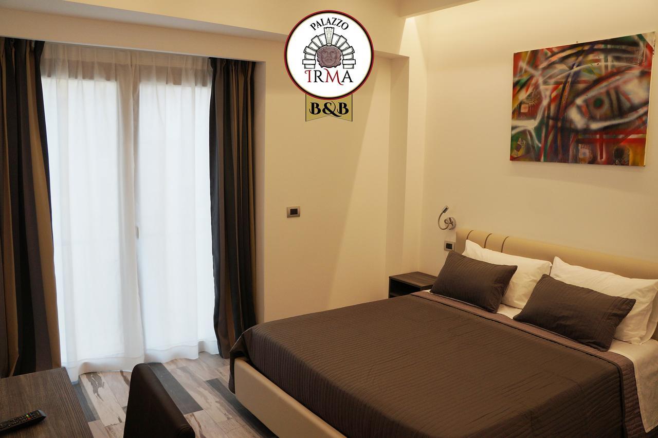 Palazzo Irma - Hotel - B&B Luxury 维博瓦伦蒂亚 外观 照片