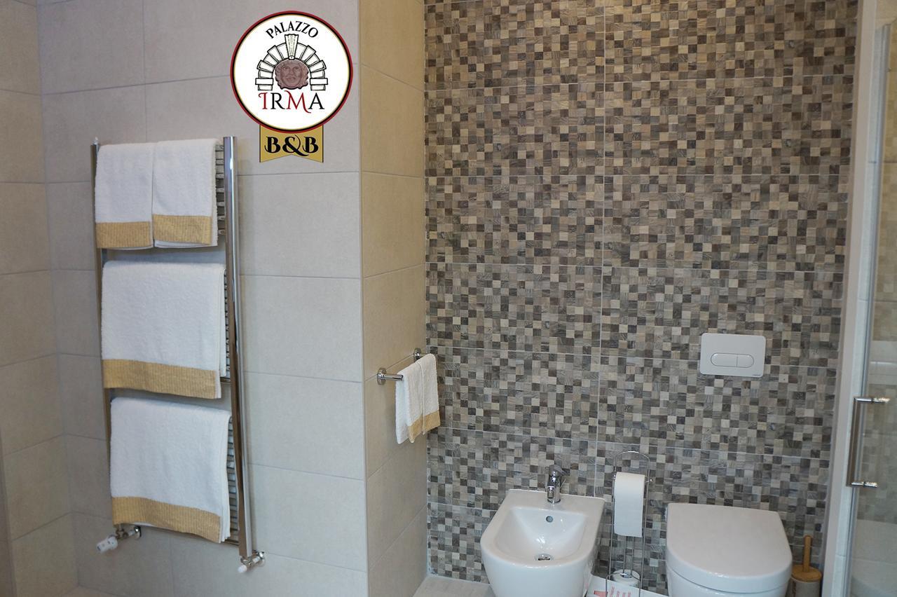 Palazzo Irma - Hotel - B&B Luxury 维博瓦伦蒂亚 外观 照片
