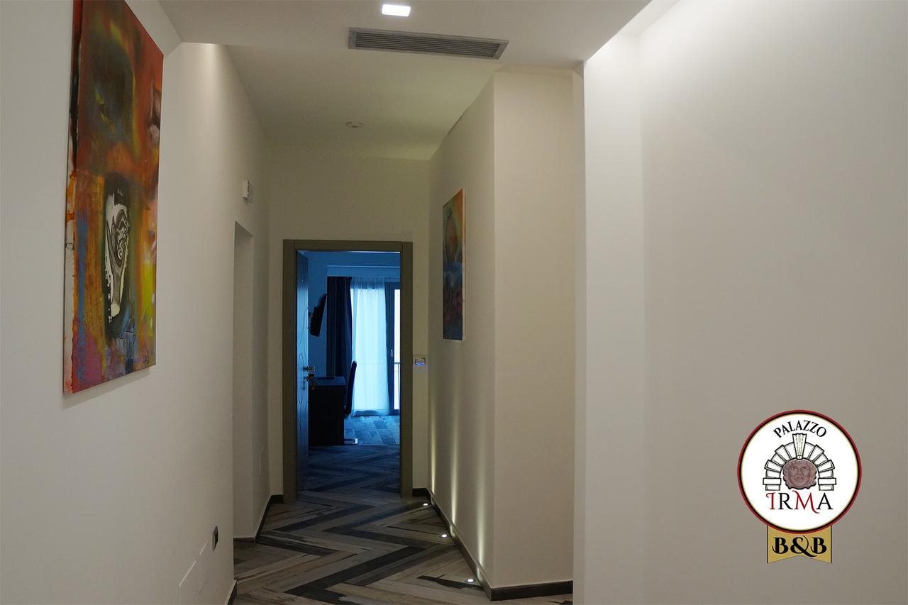 Palazzo Irma - Hotel - B&B Luxury 维博瓦伦蒂亚 外观 照片